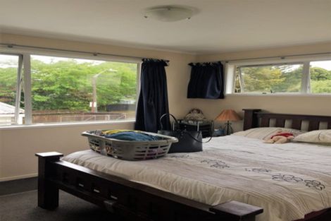 Photo of property in 52 Hartley Terrace, Massey, Auckland, 0614