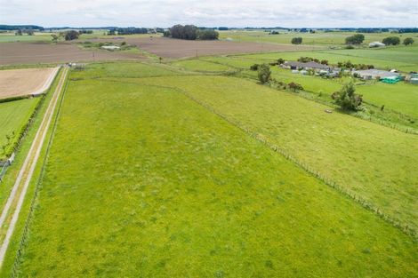 Photo of property in 81 Pukepapa Road, Marton, 4710