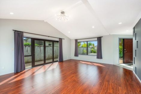 Photo of property in 3 Finchley Place, Hamilton East, Hamilton, 3216