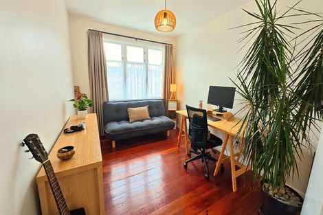 Photo of property in 12 Rodney Grove, Paraparaumu, 5032