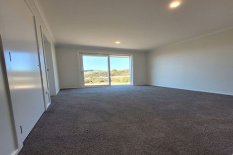 Photo of property in 16 Topsail Way, Whitby, Porirua, 5024