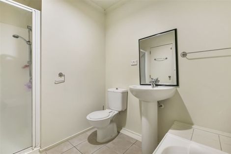 Photo of property in 8/4 Keeling Road, Henderson, Auckland, 0612