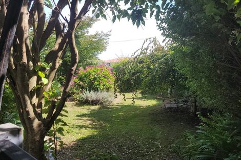 Photo of property in 8a Shanly Street, Waipawa, 4210