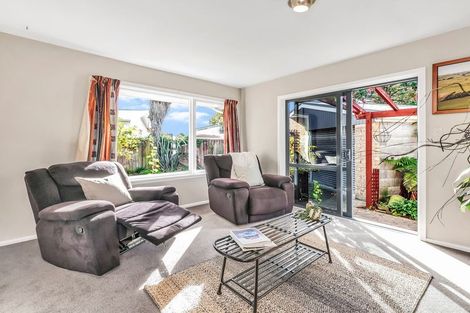 Photo of property in 112 East Belt, Lincoln, 7608