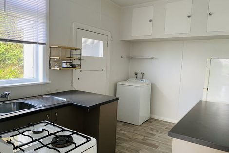 Photo of property in 2 Bella Vista, Melrose, Wellington, 6023
