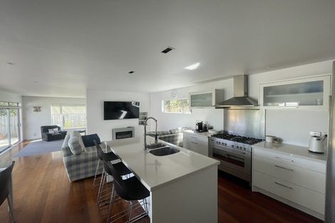 Photo of property in 67 Aberley Road, Schnapper Rock, Auckland, 0632