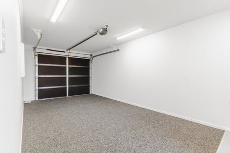 Photo of property in 20 Atutahi Lane, Papamoa, 3118