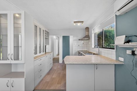 Photo of property in 2/70 Marlow Road, Aranui, Christchurch, 8061