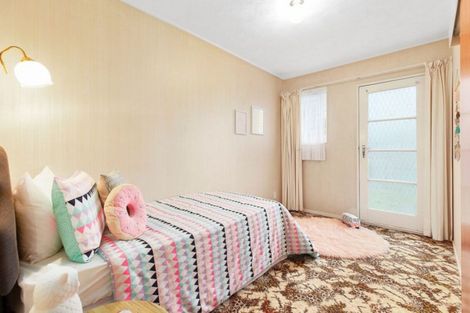 Photo of property in 10/171f Queens Drive, Lyall Bay, Wellington, 6022