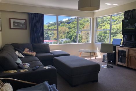 Photo of property in 1/132 Curtis Street, Northland, Wellington, 6012