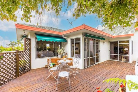 Photo of property in 83 Hetley Crescent, Taradale, Napier, 4112