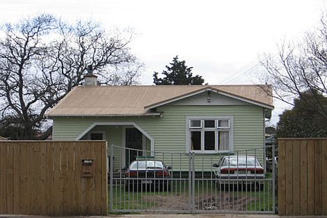 Photo of property in 40 Trafalgar Street, Levin, 5510