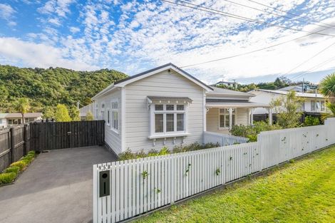 Photo of property in 95b Waikawa Road, Picton, 7220
