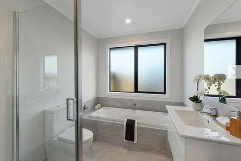 Photo of property in 30 Reuben Avenue, Rolleston, 7615