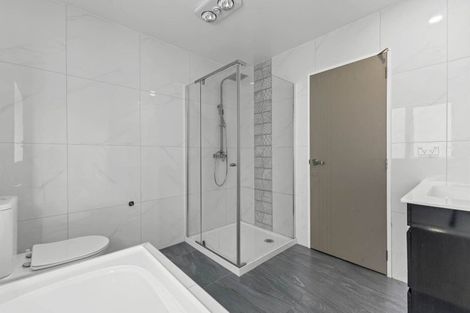 Photo of property in 24 Dolbel Place, Mangere East, Auckland, 2024