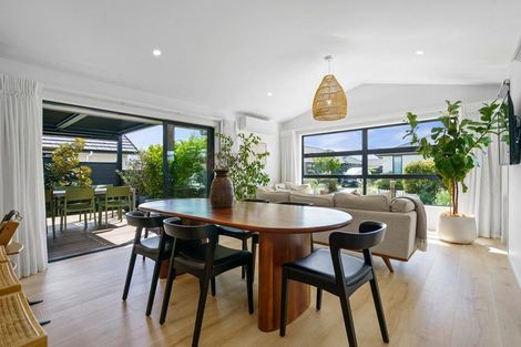 Photo of property in 18a Rose Leigh Drive, Cambridge, 3434