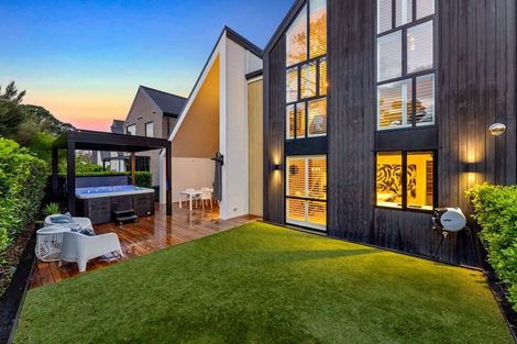 Photo of property in 15 Jack Seabrook Road, Hobsonville, Auckland, 0616