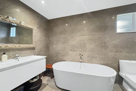 Photo of property in 7 Melba Street, Beach Haven, Auckland, 0626