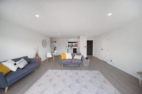 Photo of property in 14 Morewood Lane, Favona, Auckland, 2024