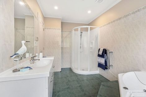 Photo of property in 19 Waverton Terrace, Churton Park, Wellington, 6037