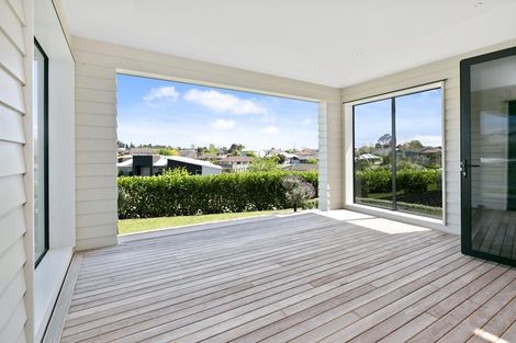 Photo of property in 1 Lochay Place, Pyes Pa, Tauranga, 3112