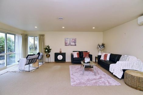 Photo of property in 66 Mauger Drive, Heathcote Valley, Christchurch, 8022