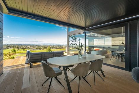 Photo of property in 296 Kitchener Road, Pukekohe, 2120