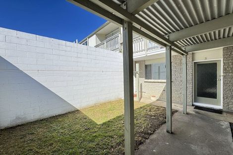 Photo of property in 3/7 Rangitane Street, Maupuia, Wellington, 6022