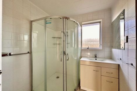 Photo of property in 38 Sharland Avenue, Manurewa, Auckland, 2102