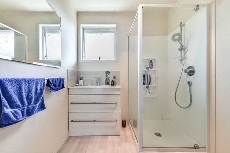 Photo of property in 1 Poaka Avenue, Dinsdale, Hamilton, 3204