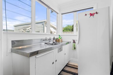 Photo of property in 17 Hogg Crescent, Masterton, 5810