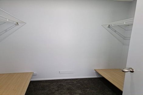 Photo of property in 1/35 Highgrove Lane, Totara Vale, Auckland, 0632