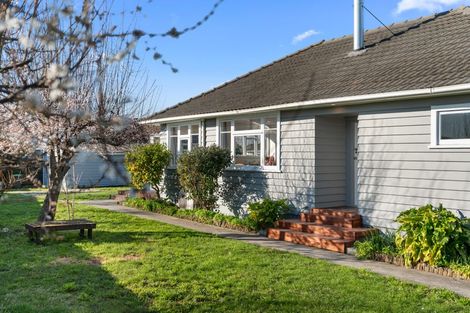 Photo of property in 96 Northcote Road, Northcote, Christchurch, 8052