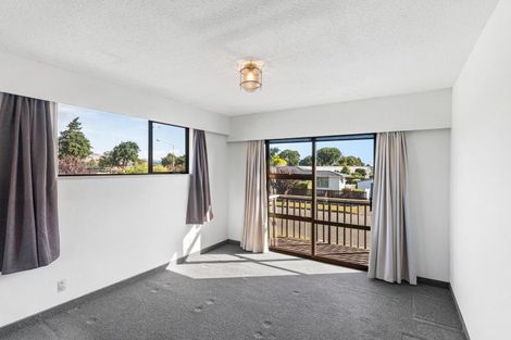 Photo of property in 147 Warren Crescent, Hillmorton, Christchurch, 8025