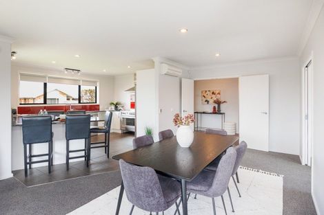 Photo of property in 22 Pegasus Place, Kelvin Grove, Palmerston North, 4414