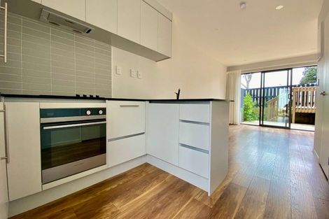 Photo of property in 8/36 Kaipatiki Road, Glenfield, Auckland, 0629