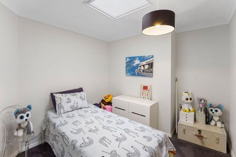 Photo of property in 7 Ngarara Road, Waikanae, 5036