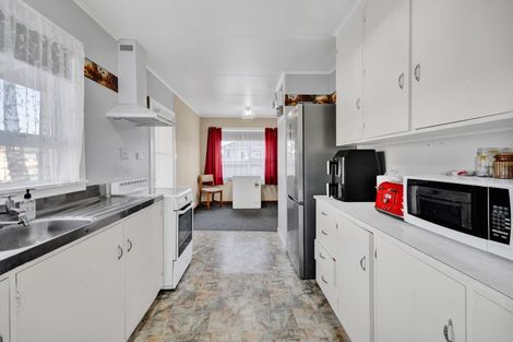 Photo of property in 42/1 Egmont Street, Hawera, 4610