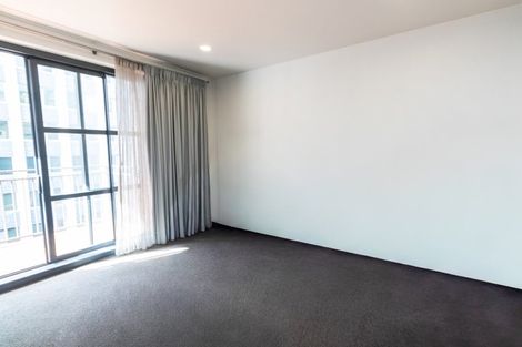 Photo of property in Atrium Towers, 6e/154 The Terrace, Wellington Central, Wellington, 6011