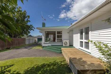 Photo of property in 3 Marlborough Street, Levin, 5510