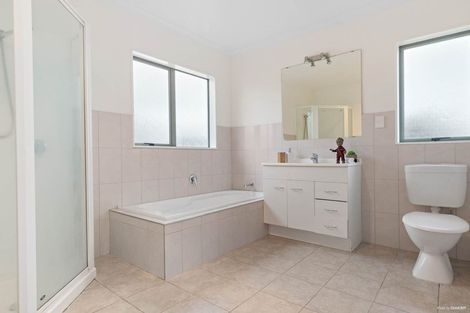 Photo of property in 61b Kayes Road, Pukekohe, 2120