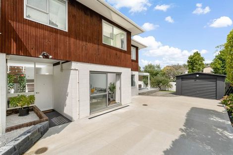 Photo of property in 95 Awaruku Road, Torbay, Auckland, 0630