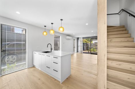 Photo of property in 3/92 Tennyson Street, Sydenham, Christchurch, 8023