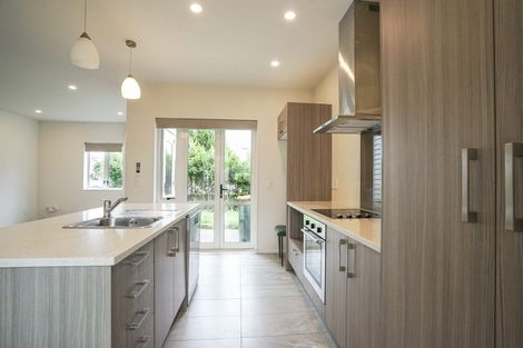 Photo of property in 75 Grove Road, Papakura, 2110