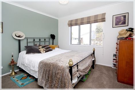 Photo of property in 47 Nash Parade, Foxton Beach, Foxton, 4815