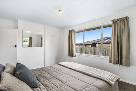 Photo of property in 402 Yaldhurst Road, Russley, Christchurch, 8042