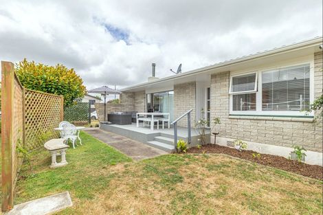 Photo of property in 40 Kennedy Drive, Levin, 5510