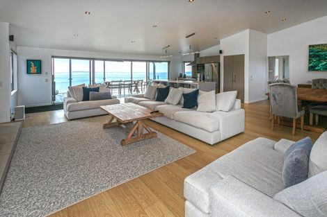 Photo of property in 402 Tuateawa Road, Tuateawa, Coromandel, 3583