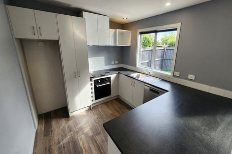 Photo of property in 43 Wyon Street, Linwood, Christchurch, 8062