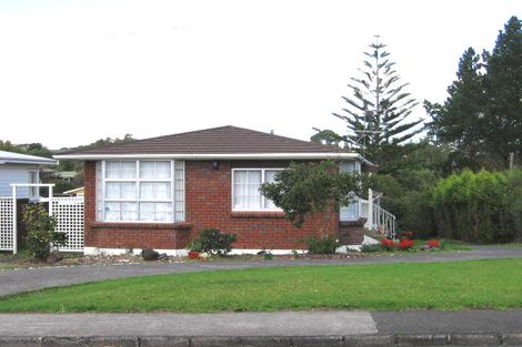 Photo of property in 51 Royal View Road, Te Atatu South, Auckland, 0610